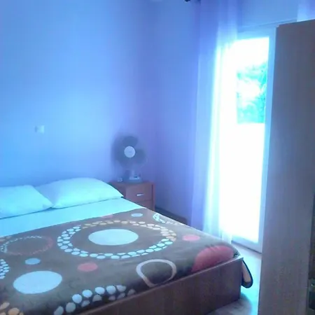Emily Apartment *